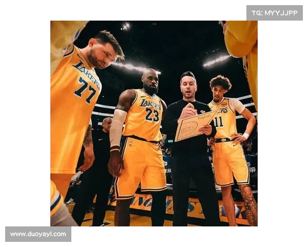 2025年NBA战队最新排名分析 各队实力变化与季后赛前景预测 2025年NBA战队最新排名分析 各队实力变化与季后赛前景预测